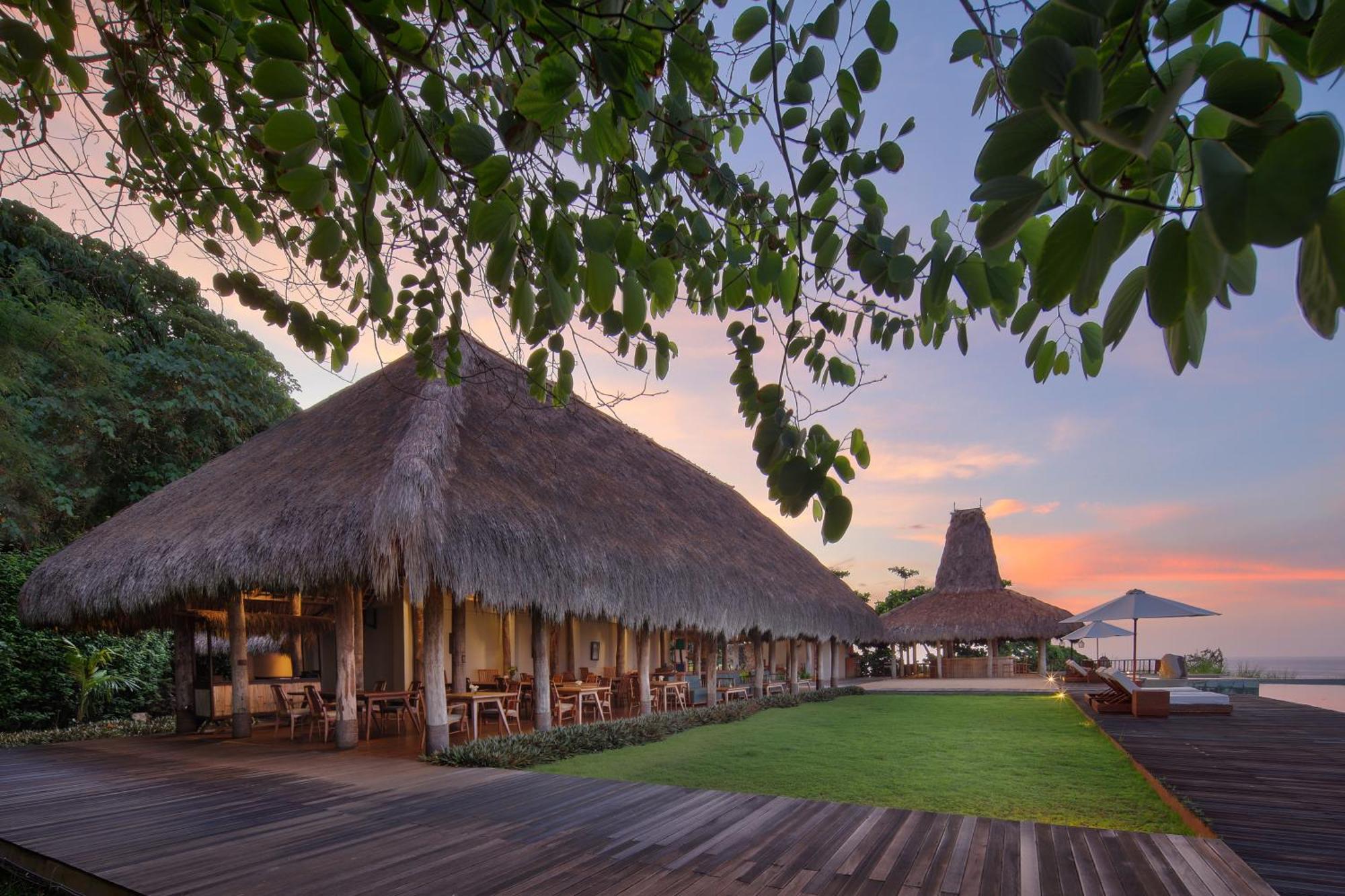 Lelewatu Resort Sumba Watukarere Kültér fotó