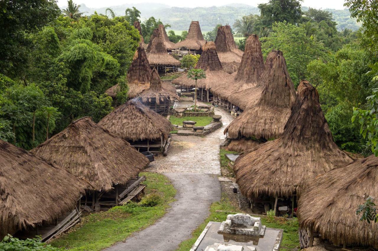 Lelewatu Resort Sumba Watukarere Kültér fotó